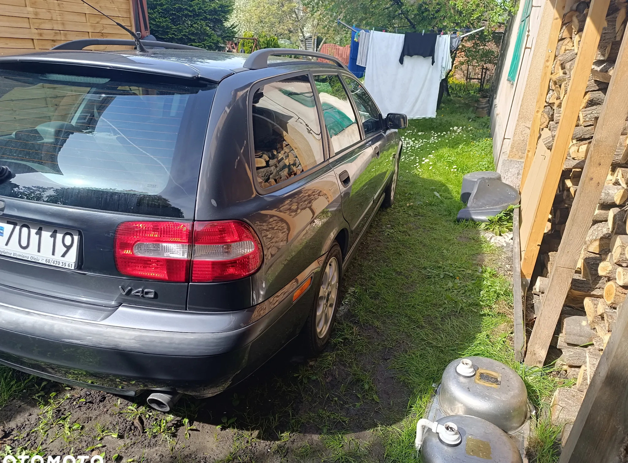 Volvo V40 cena 5658 przebieg: 106560, rok produkcji 2001 z Szprotawa małe 56